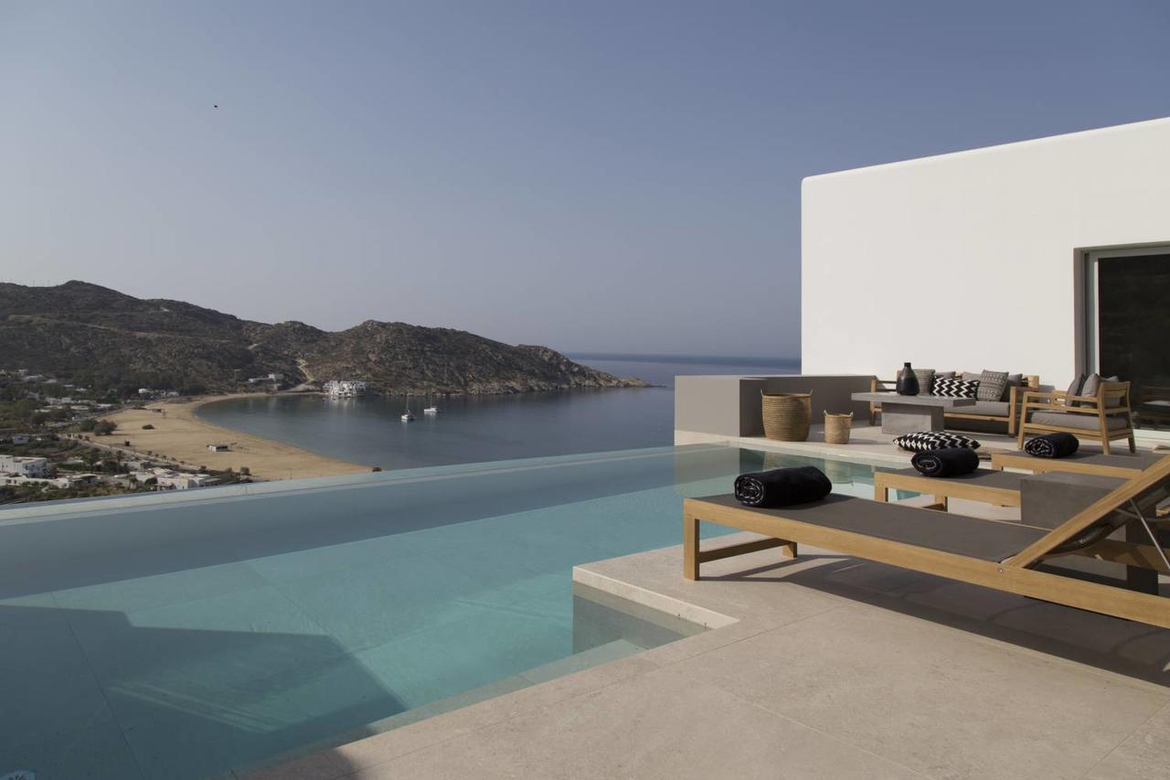 Hide Out Suites Mylopotas Exterior photo