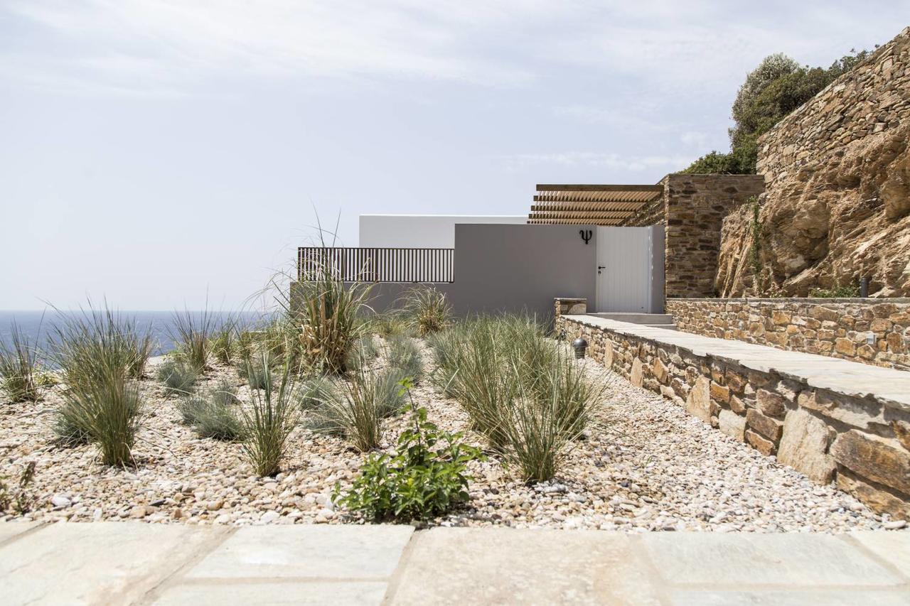 Hide Out Suites Mylopotas Exterior photo